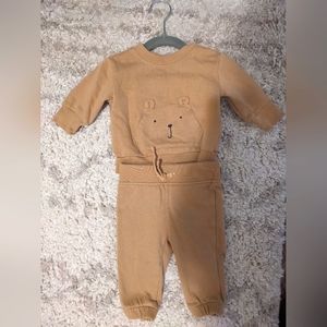 Baby Gap Brannan Bear Sweatsuit